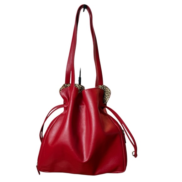 ILLI RED LEATHER TOTE BAG WITH LEOPARD PRINT LINING & MATCHING POUCH - Picture 2 of 8